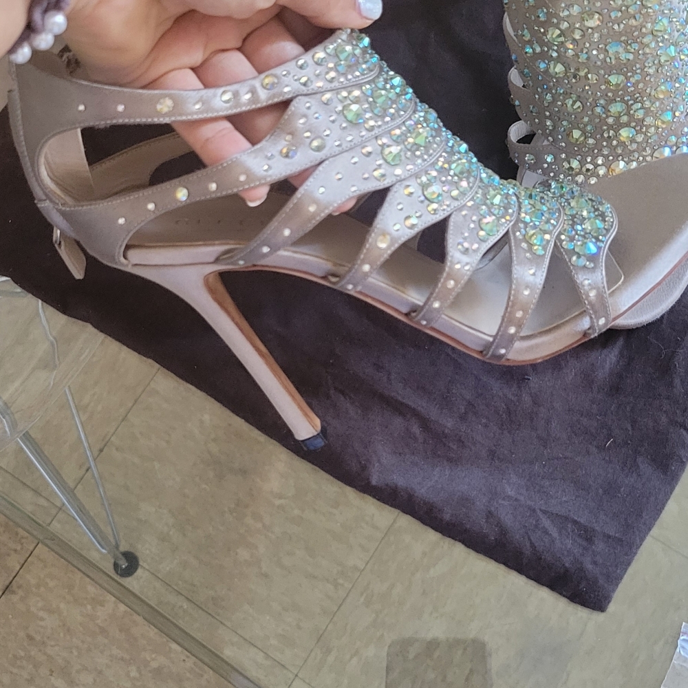 Gucci heels satin fabric and Swarovski - Picture 2 of 7